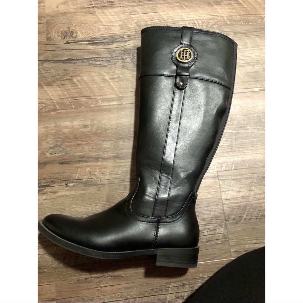 Tommy Hilfiger Imina riding boots wide calf